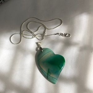 Pendant necklace